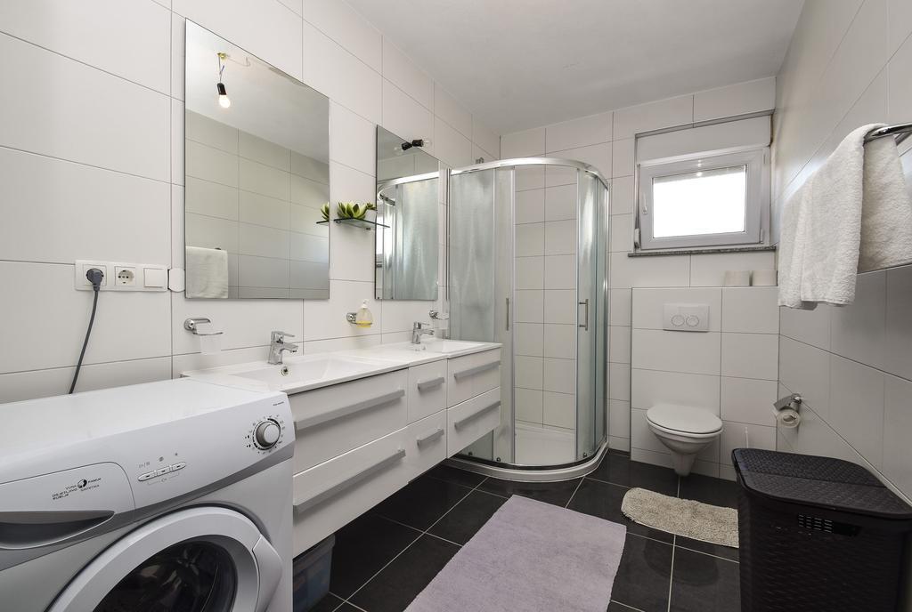 Apartament Mary Rose Vodice Zewnętrze zdjęcie